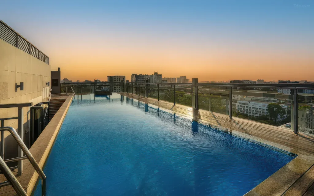 1mc2w12000gf7jny7E447_W_1280_853_R5